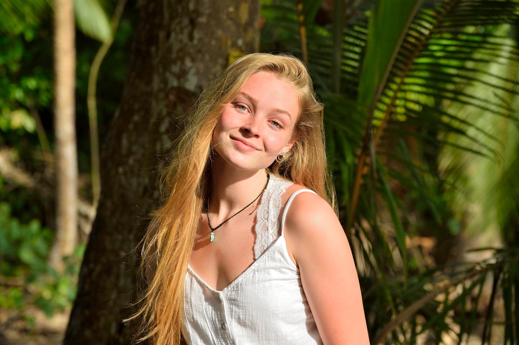 Celebrating Your Journey – Senior Portrait Photography in Costa&nbsp;Rica