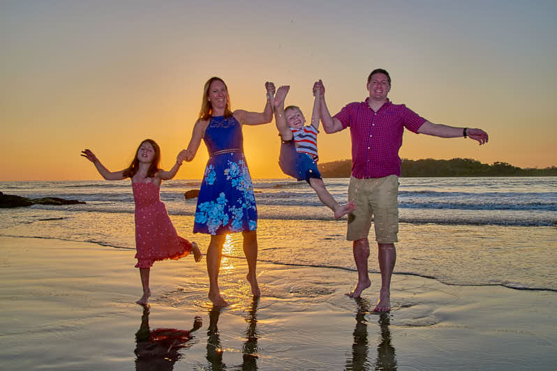 Family beach photo session